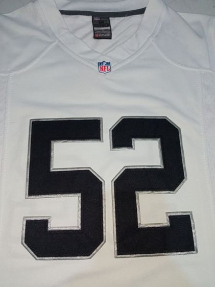 เสื้อกีฬาอเมริกันฟุตบอล Khalil Mack From The Oakland Raiders X Nike สำหรับคุณผู้หญิงไซร์ M อก 18 ยาว 26 ทรงสวยสภาพใหม่  รูปที่ 4