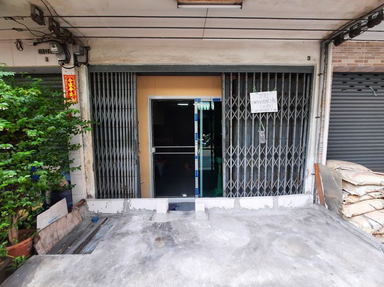 ขายอาคารพาณิชย์ 3 ชั้น  16 ตรว. ซอยประชาราษฎร์บำเพ็ญ11 ห้วยขวาง ต้นซอย ทำเลดีมาก รูปที่ 4