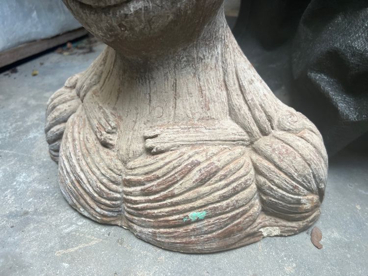 กระถางปูนต้นไม้เก่า รูปที่ 2