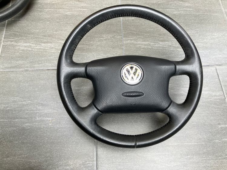 พวงมาลัย VolkSwagen มือสอง สภาพดี เดิมทุกวง ใส่ New Beetle , Caravelle , Passat รูปที่ 7