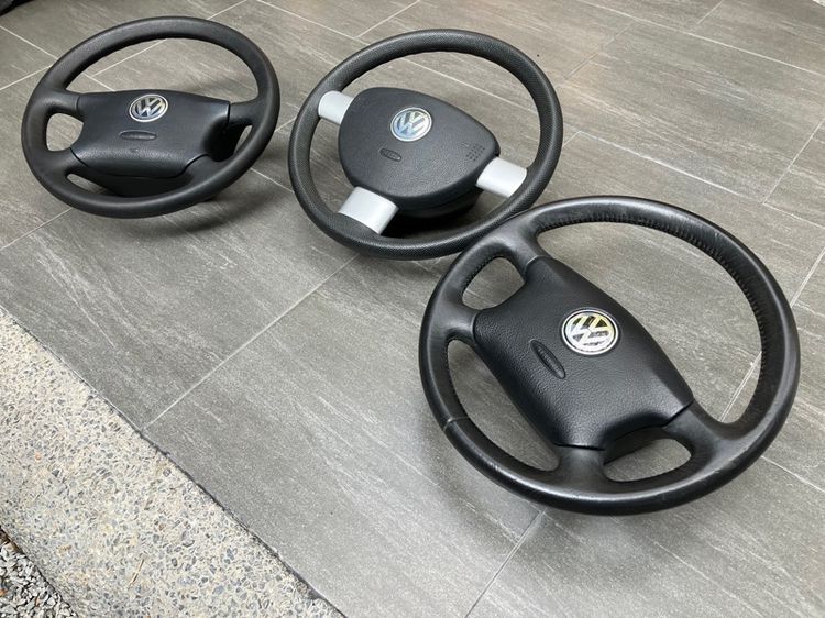 พวงมาลัย VolkSwagen มือสอง สภาพดี เดิมทุกวง ใส่ New Beetle , Caravelle , Passat รูปที่ 2