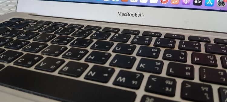 MacBook Air 7,2 แมคบุ๊คแอร์ ปี15 ซื้อ17 รูปที่ 3