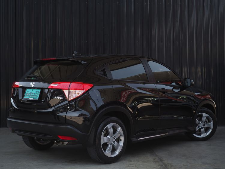 Honda HR-V 2015 1.8 S Utility-car เบนซิน ไม่ติดแก๊ส เกียร์อัตโนมัติ ดำ รูปที่ 4