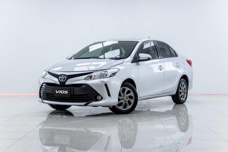 Toyota Vios 2018 1.5 E Sedan เบนซิน ไม่ติดแก๊ส เกียร์อัตโนมัติ เทา รูปที่ 4