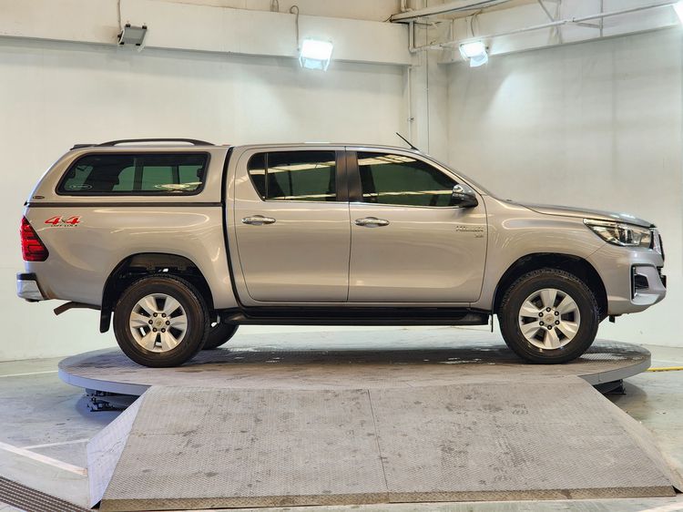 Toyota Hilux Revo 2019 2.8 G 4WD Pickup ดีเซล เกียร์อัตโนมัติ บรอนซ์เงิน รูปที่ 4