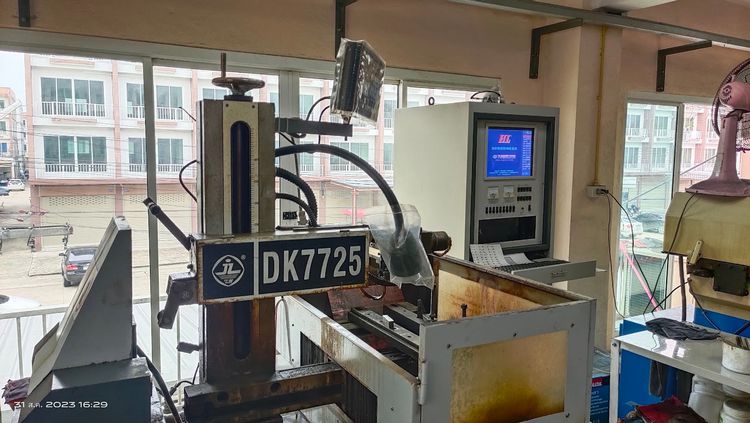 CNC Wire-Cut DK7725 YCUT วายคัท ไวร์คัท เครื่องวายคัท ลวดจีน Molybdenum WireEDM เครื่องไวร์คัท ลวดวน ประหยัด ไม่ต้องทิ้งลวด รูปที่ 17