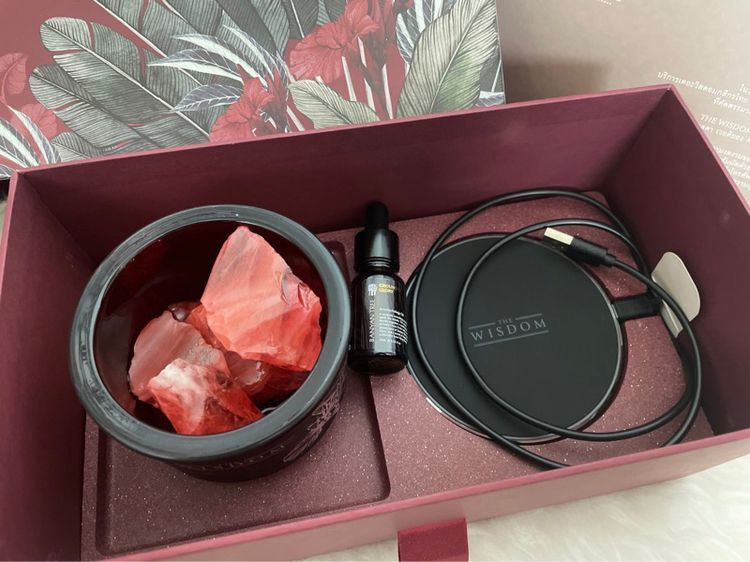 The wisdom วิสดอม ของขวัญพิเศษเฉพาะ   ชุดเครื่องหอมแก้วหินคริสตัลอโรมา แท่นชาร์จหินมือถือไร้สาย หรูหรามาก พร้อมส่ง กสิกร kbank รูปที่ 6