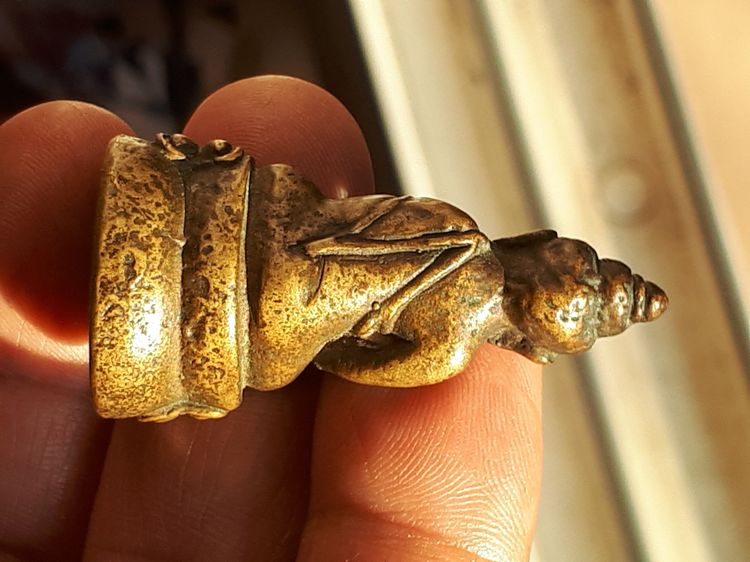 พระกริ่ง ตอกโค๊ดตัวเลขไทย ๗๘๙ หลวงพ่อคูณ ปริสุทโธ วัดบ้านไร่ รุ่นแรกๆ เนื้อโลหะ กริ่งดัง เก่า แท้ แปลก เลขสวยมาก หายาก  รูปที่ 9