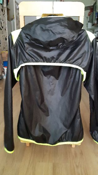 jacket รูปที่ 4