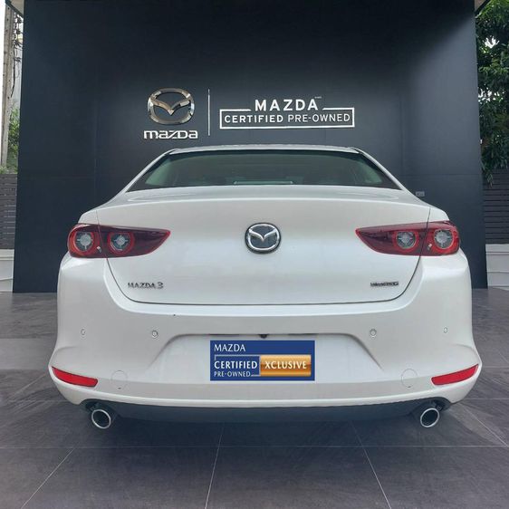 Mazda Mazda3 2022 2.0 SP Sedan เบนซิน ไม่ติดแก๊ส เกียร์อัตโนมัติ ขาว รูปที่ 2