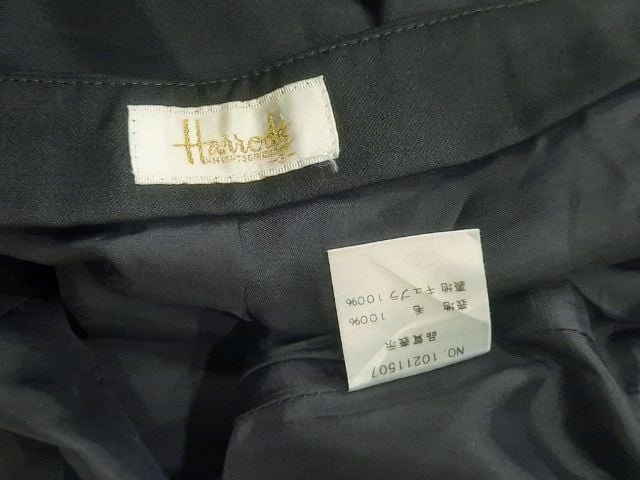 ขอขายกางเกงหญิงแบรนด์เนมของยี่ห้อ Harrods สีดำมีซับในแบบสองชั้นของแท้ผลิตในญี่ปุ่นสภาพเกือบใหม่ไม่ตำหนิขาดและชำรุด รูปที่ 7