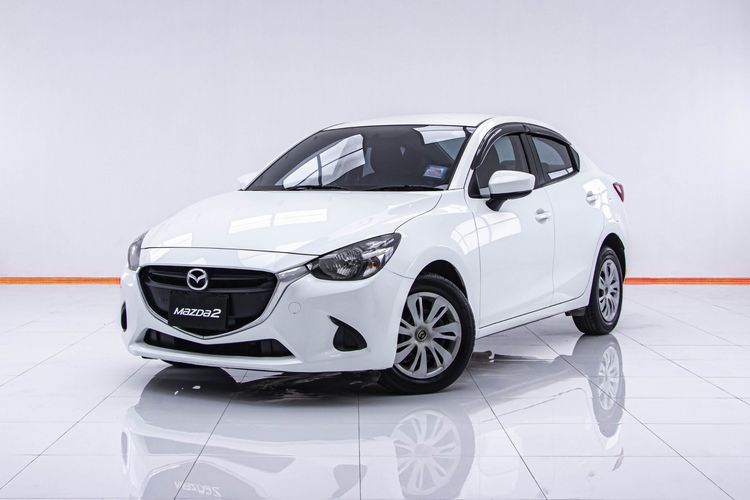 Mazda Mazda 2 2018 1.3 Standard Sedan เบนซิน ไม่ติดแก๊ส เกียร์อัตโนมัติ ขาว รูปที่ 4