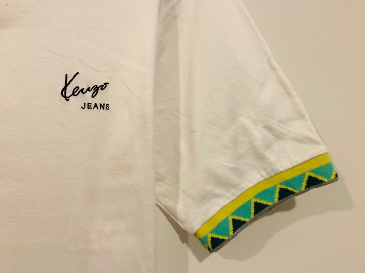 เสื้อโปโล KENZO JEANS แท้ 💯 size วัดจริง ขนาด อก 21.5 ยาว 27.5 นิ้ว สภาพใหม่มาก สีขาว ดีเทลสวย ลายปักเนื้อผ้าดีมาก หายากน่าสะสมครับ รูปที่ 4