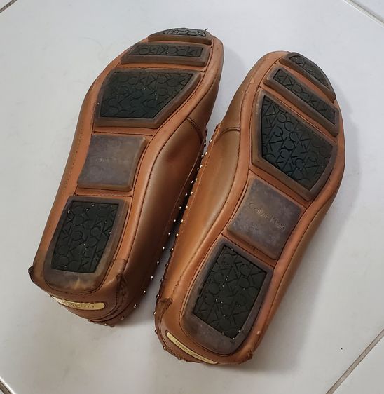 รองเท้าลำลอง  Calvin Klein ไซส์ 7 รูปที่ 6