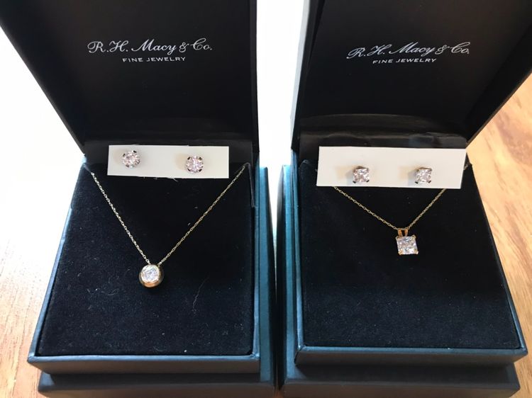 14K Goldเเท้ สร้อยพร้อมจี้เเละต่างหูทรงกลมเเละทรงเหลี่ยม รูปที่ 7