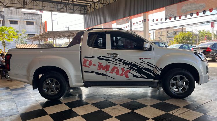 Isuzu D-MAX 2019 1.9 Hi-Lander X-Series Z Pickup ดีเซล ไม่ติดแก๊ส เกียร์ธรรมดา ขาว รูปที่ 4