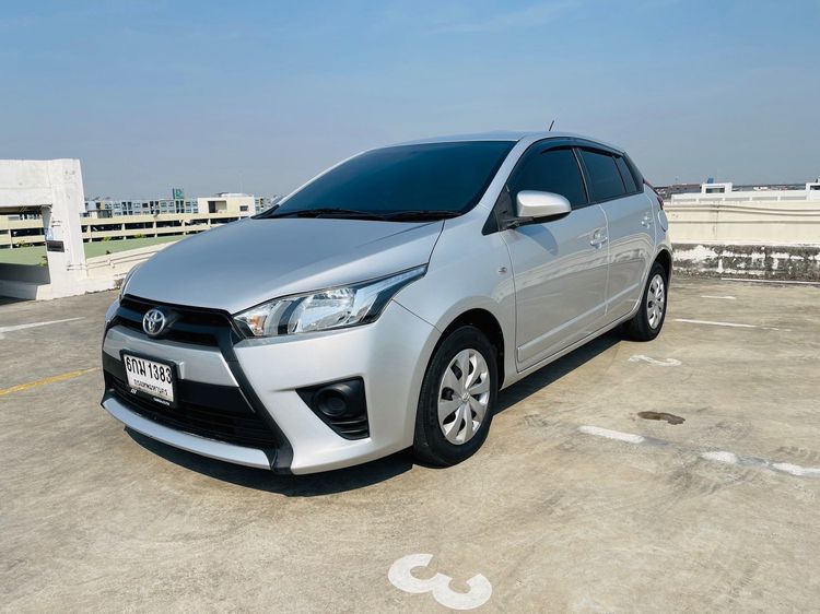 Toyota Yaris 2016 1.2 J Sedan เบนซิน ไม่ติดแก๊ส เกียร์อัตโนมัติ เทา