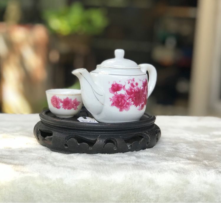 ไม่รวมกี๋ Rare Item หายาก กาน้ำชาจีนใบเล็กๆ ลายดอกแดงพร้อมจอก(มีเส้น) ดอกสวยสีสด รูปที่ 9