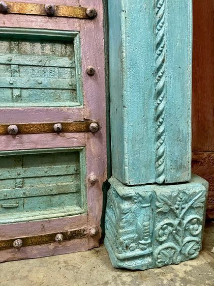ประตูหน้าบ้านไม้แกะสลักสีฟ้าวินเทจ รูปที่ 11