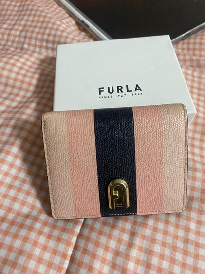 (แท้ มือสอง) กระเป๋าสตางค์ Furla สีน่ารักค่ะ รูปที่ 2