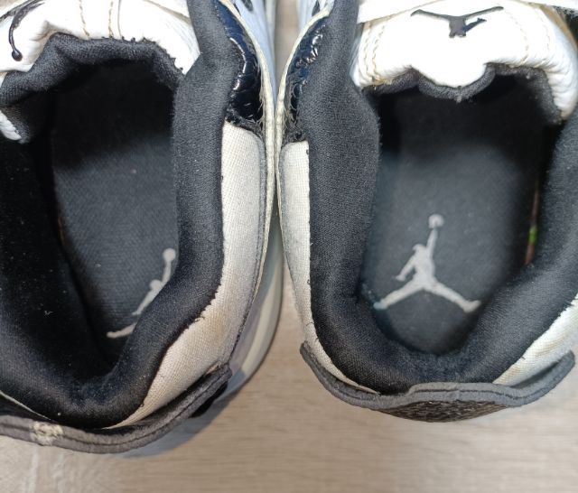 (เบอร์41 )รองเท้ากีฬาบาสหุ้มข้อ Jordan เบอร์ 41ยาว 26cm.สภาพดี  พื้นหนึบ ไม่ตาย พร้อมใช้งาน รูปที่ 5