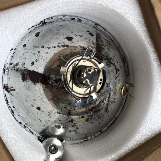 ไฟหน้าแท้รวมของแถมทั้งหมด Royal Enfield 650 รูปที่ 3