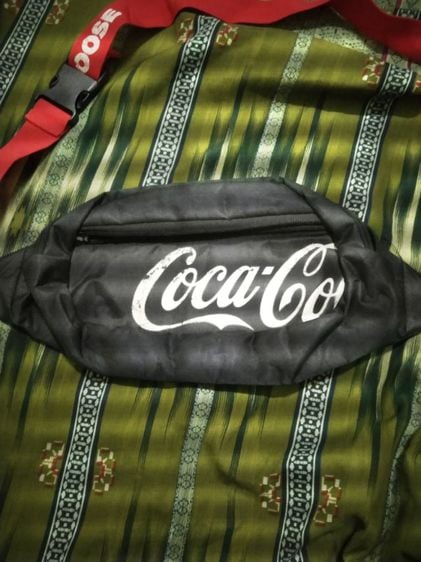 กระเป๋าคาดเอว Coke