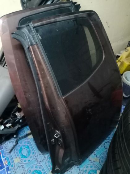 ประตูหน้าและประตูแค็ปนิสสัน นาวาร่า NP 300 พร้อมอุปกรณ์ติดประตูครบๆทั้งชุดสี่บาน 18,000.สนใจติดต่อ 097-165-5639. รูปที่ 5