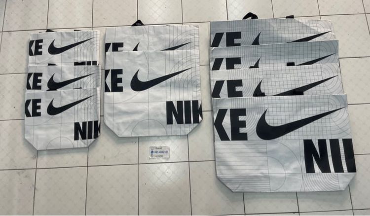 ขายกระเป๋า Nike ของแท้ ของใหม่มือ 1  รูปที่ 1