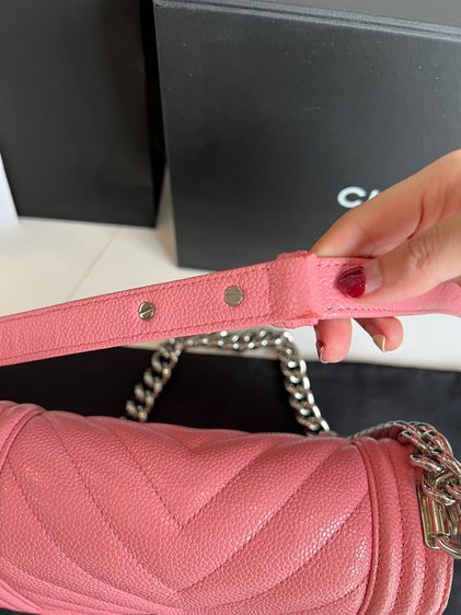 (USED) Chanel Boy 8" Chavron Carviar สีชมพูหายาก ออกช๊อปไทย มือเดียว อปก. ครบ รูปที่ 12