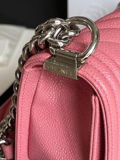 (USED) Chanel Boy 8" Chavron Carviar สีชมพูหายาก ออกช๊อปไทย มือเดียว อปก. ครบ รูปที่ 5