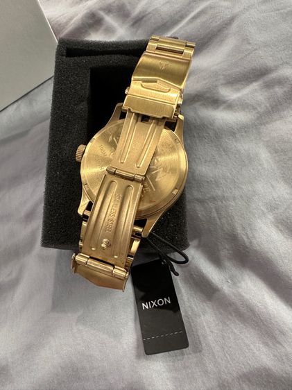 ⌚️ นาฬิกาสีทอง แบรนด์ Nixon รุ่น Nixon Sentry ss NXA356510-00(แท้💯) รูปที่ 5