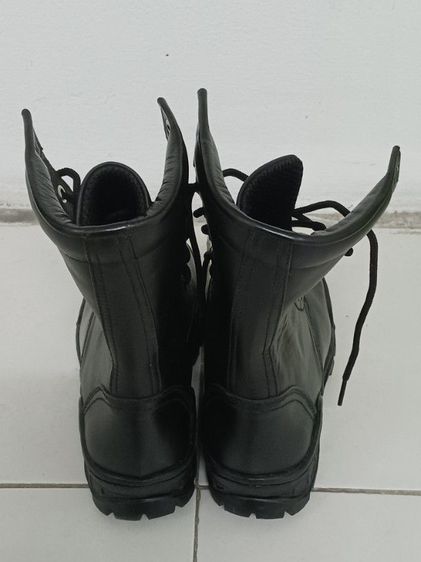รองเท้าหนังหนา(สีดำเข้มมันเงา)ไซร้เบอร์40(ไม่มีเก็บเงินปลายทาง) รูปที่ 2