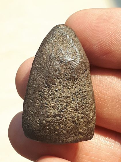 หลวงปู่ทวด เนื้อว่าน รุ่นแรก วัดช้างให้ ปัตตานี  ปี 2497 พิมพ์ใหญ่ สภาพสมบูรณ์ สวยงาม ทั้งพิมพ์ทรง เนื้อหามวลสาร ผิวพรรณเป็นธรรมชาติดั้งเดิม รูปที่ 3