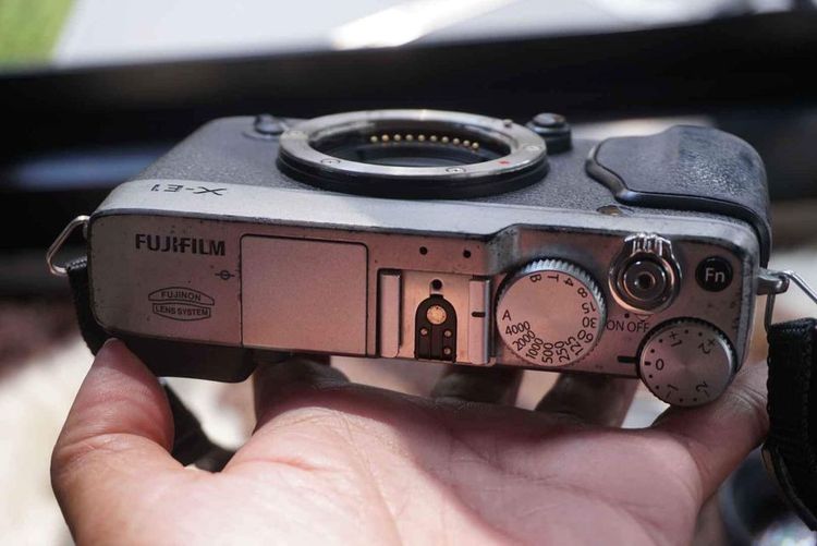 กล้อง ฟูจิ xe1  สภาพดี เต็มระบบ พร้อมชุดเลนส์ 35 mm  converter รูปที่ 4
