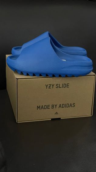 Adidas รองเท้าแตะ Yeezy Slide Azure ของใหม่ 