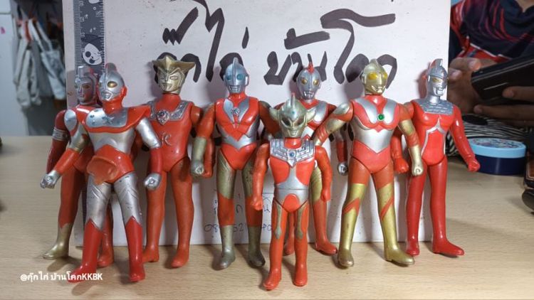 โมเดล Ultraman อุลตร้าแมนแขนขาขยับได้ พลาสติกแข็งครับ ทั้งหมด8ตัวครับ งานเก่า เก่าเก็บ เหมาๆ 8ชิ้น ตามภาพ สนใจทักๆ