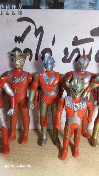 โมเดล Ultraman อุลตร้าแมนแขนขาขยับได้ พลาสติกแข็งครับ ทั้งหมด8ตัวครับ งานเก่า เก่าเก็บ เหมาๆ 8ชิ้น ตามภาพ สนใจทักๆ รูปที่ 3