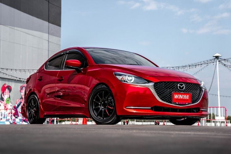 รถ Mazda Mazda 2 1.3 Sports สี แดง