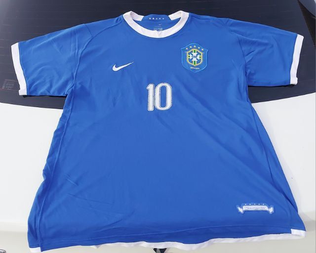 ชุดฟุตบอล Nike ผู้ชาย เสื้อฟุตบอลทีมชาติบราซิลโรนัลดินโญ่
