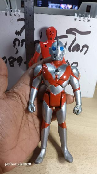 โมเดล Ultraman อุลตร้าแมนและ Rider แขนขาขยับได้ พลาสติกแข็งครับ ทั้งหมด2ตัวครับ งานตู้ญี่ปุ่นครับ งานเก่า เก่าเก็บ เหมาๆ 2ชิ้น ตามภาพ รูปที่ 3