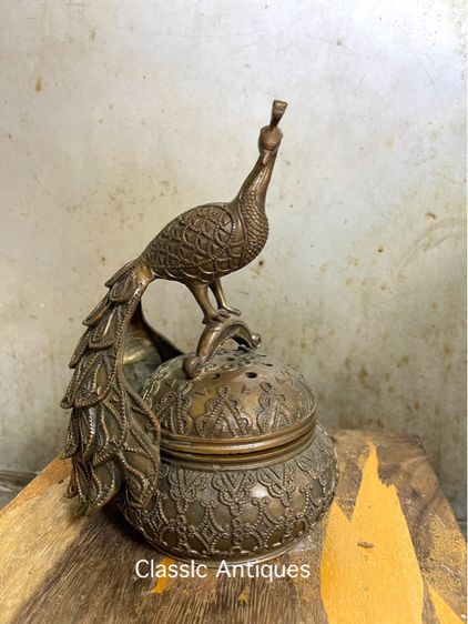 กระถาง กำยาน นกยูงทองเหลือง A21