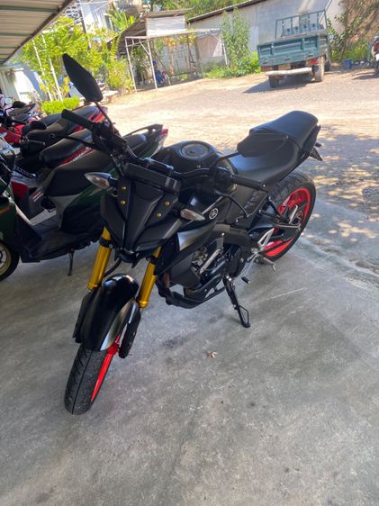 Motorcycle Yamaha MT15 black 2021