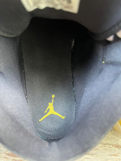 ขาย Nike Air Jordan 1 Mid SE Yellow Toe รูปที่ 7