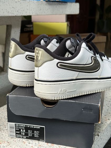 Nike Air Force 1 ‘07 LV8 สีขาว