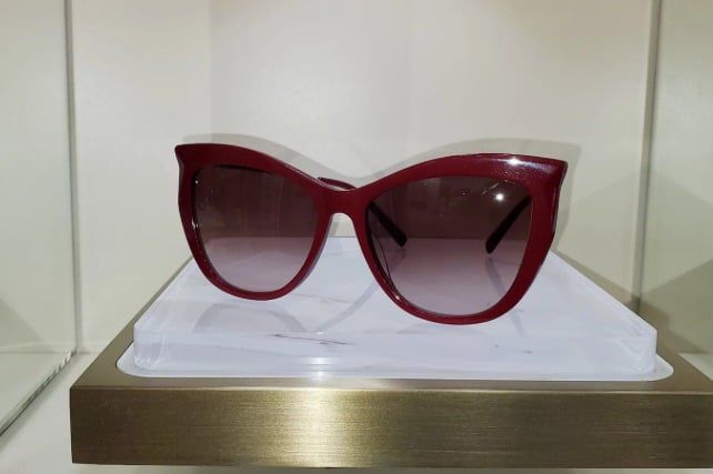 แว่นตา MCM แท้ Ladies Red Oval Sunglasses MCM689S