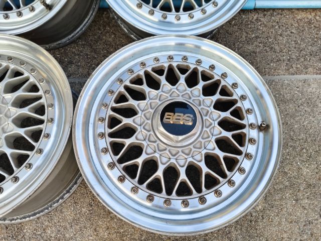 ล้อ BBS RS 101 ขอบ 15 กว้าง 7 ออฟ 35 ฝากลางมีครบ 4 วง เป็นล้อประมูลยะฮู ไม่เคยใส่ใช้งานกับรถบ้านเรา ฝากลาง จานกลางแท้จากชุดเดียวกันครบ รูปที่ 10