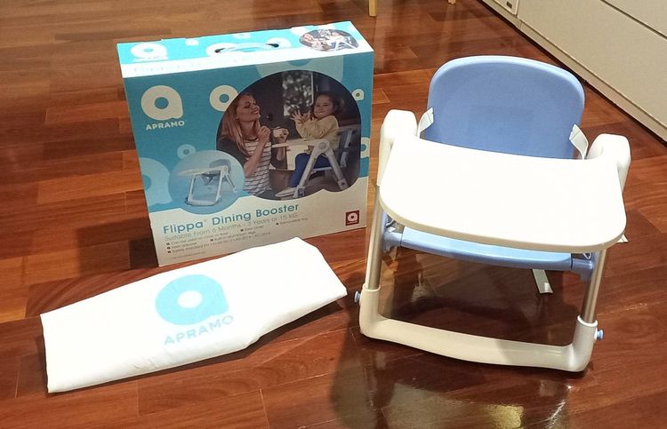 เก้าอี้เด็ก Apramo รุ่น Flippa สี Taro สภาพใหม่ ใช้น้อย เก็บอย่างดี พร้อมกระเป๋าหิ้ว และกล่อง ครบ Set 