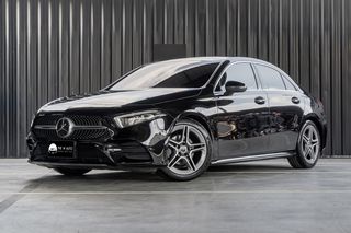 Mercedes-Benz A200 AMG Dynamic ปี 2021 📌𝐀𝟐𝟎𝟎 𝐀𝐌𝐆 เข้าใหม่ค่าา วิ่งเพียง 59,xxx km. เท่านั้น 👍🏼✨