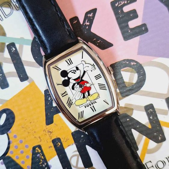 MICKEY MOUSE by MICKEY  CO FOSSIL OFFICIAL LIMITED EDITION 10679 15000 ผลิตแค่ 15000 เรือน เรือนนี้เป็นเรือนที่ 10679 รูปที่ 2